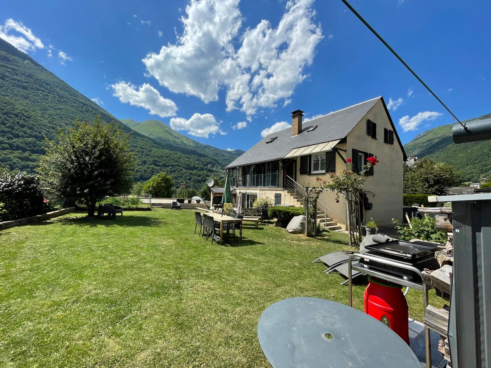 Bel Appartement Dans Residence Cheminee /Jardin Luz-Saint-Sauveur Exterior photo