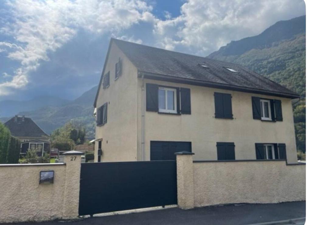 Bel Appartement Dans Residence Cheminee /Jardin Luz-Saint-Sauveur Exterior photo